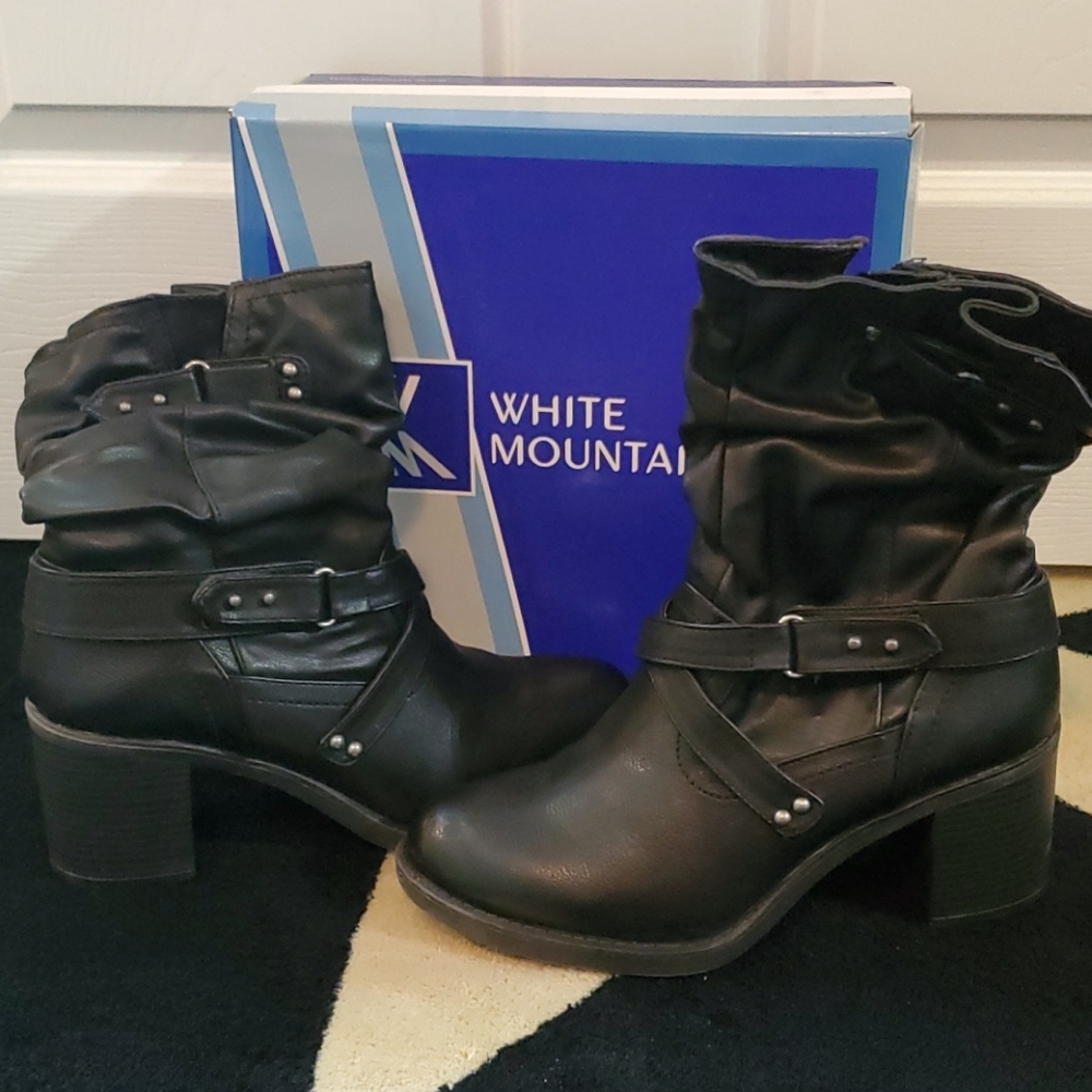 Low heeled Boots